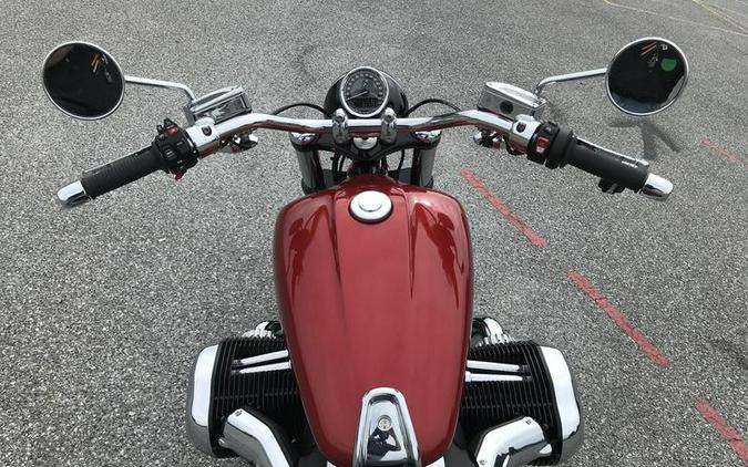 2023 BMW 23R8