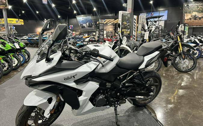 2026 Suzuki GSX-S1000GT+
