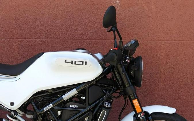 2023 Husqvarna® Vitpilen 401
