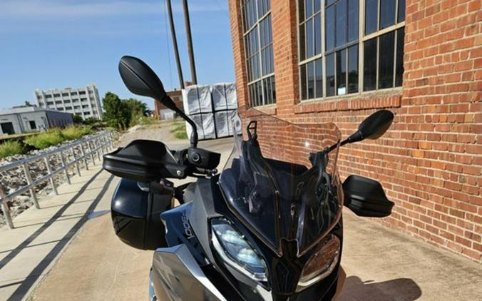 2023 BMW F 900 XR