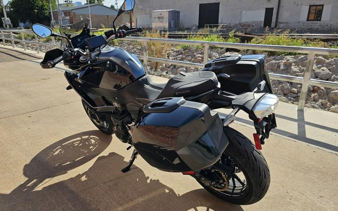 2023 BMW F 900 XR