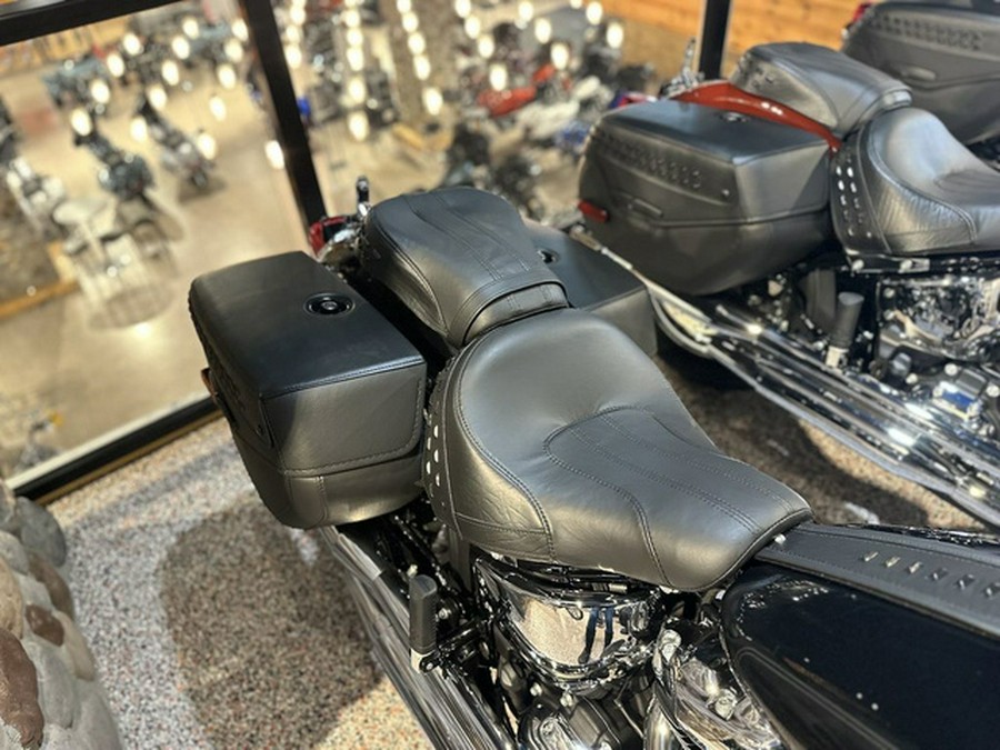 2024 Harley-Davidson FLHCS - Heritage Classic