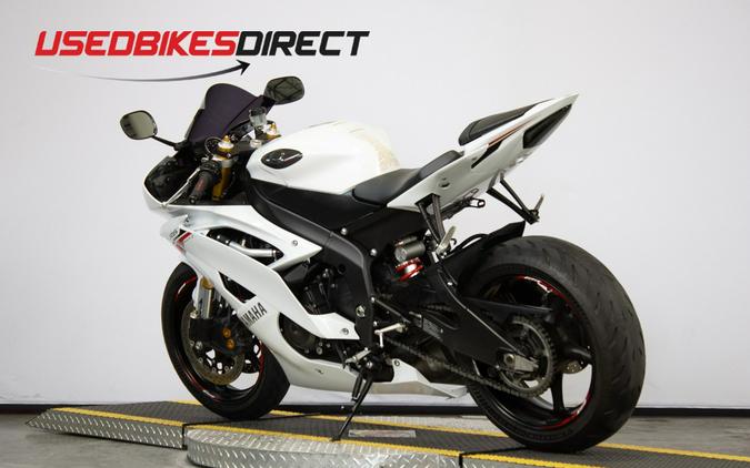 2014 Yamaha YZF-R6 - $10,999.00