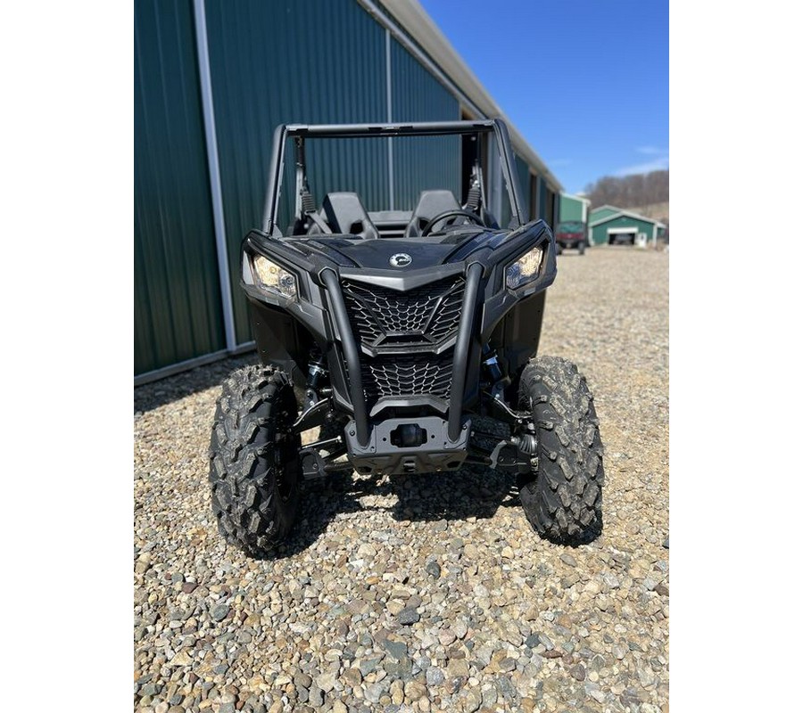 2025 Can-Am® Maverick Trail DPS 1000