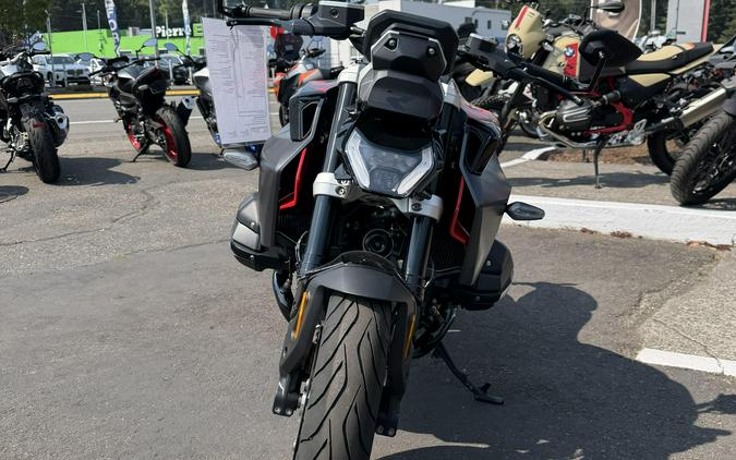 2026 BMW R 1300 R