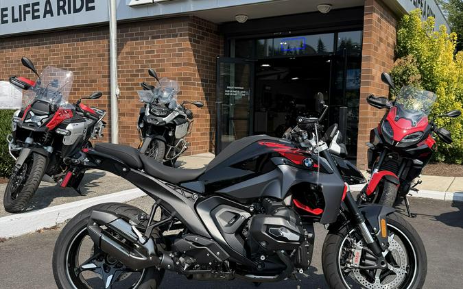 2026 BMW R 1300 R