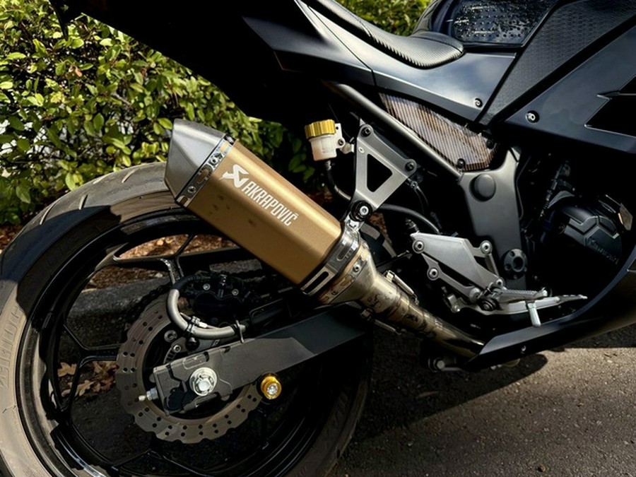 2017 Kawasaki Ninja 300 ABS