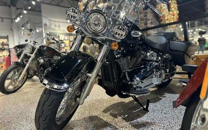 2024 Harley-Davidson FLHCS - Heritage Classic