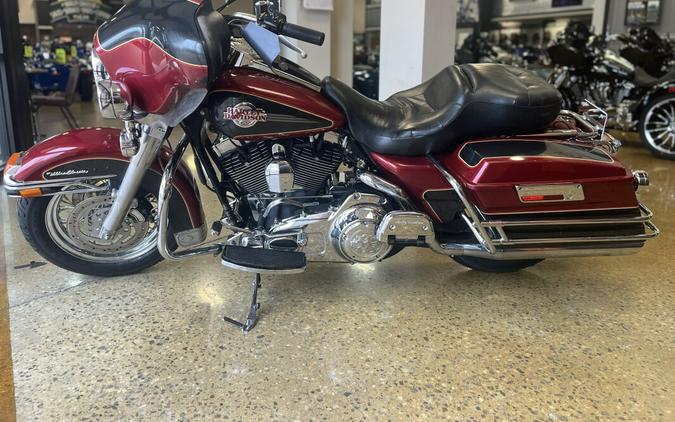 2007 Harley-Davidson Electra Glide® Ultra Classic® RED/BLK PRL W/PINSTRIPE