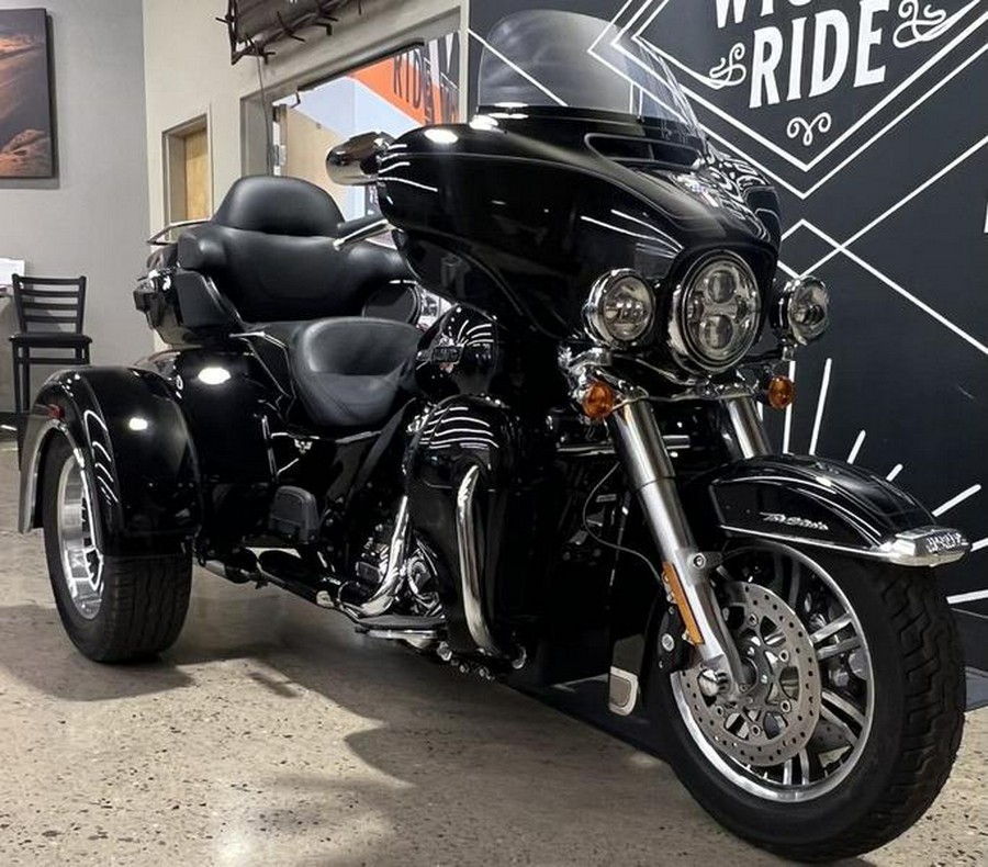 2023 Harley-Davidson® FLHTCUTG - Tri Glide® Ultra