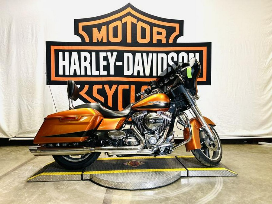 2015 Harley-Davidson® FLHX - Street Glide®