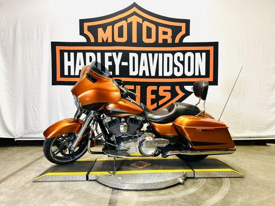 2015 Harley-Davidson® FLHX - Street Glide®