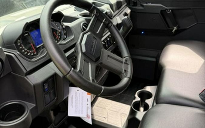 2027 Polaris Ranger Crew XP 1000 Cab