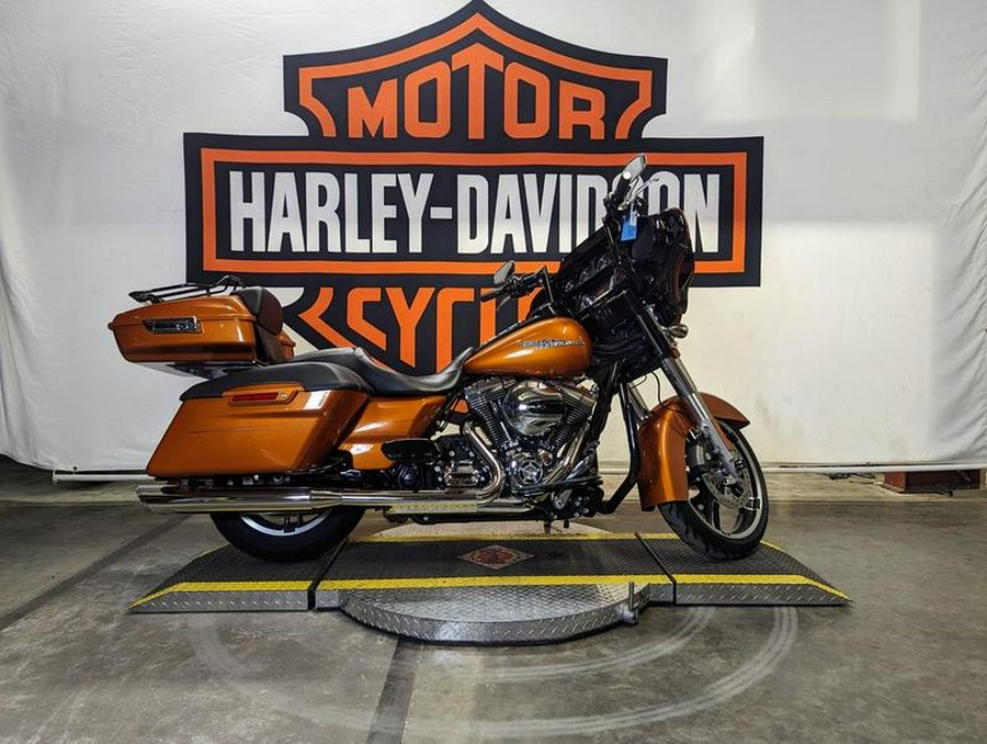 2015 Harley-Davidson® FLHXS - Street Glide® Special