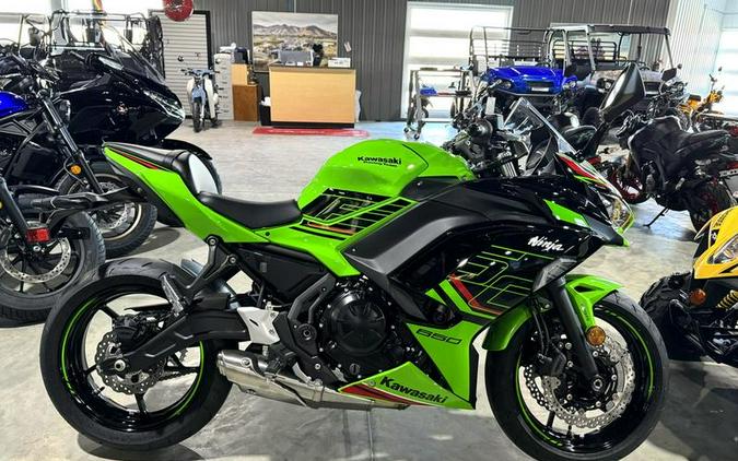 2024 Kawasaki Ninja® 650 KRT Edition ABS