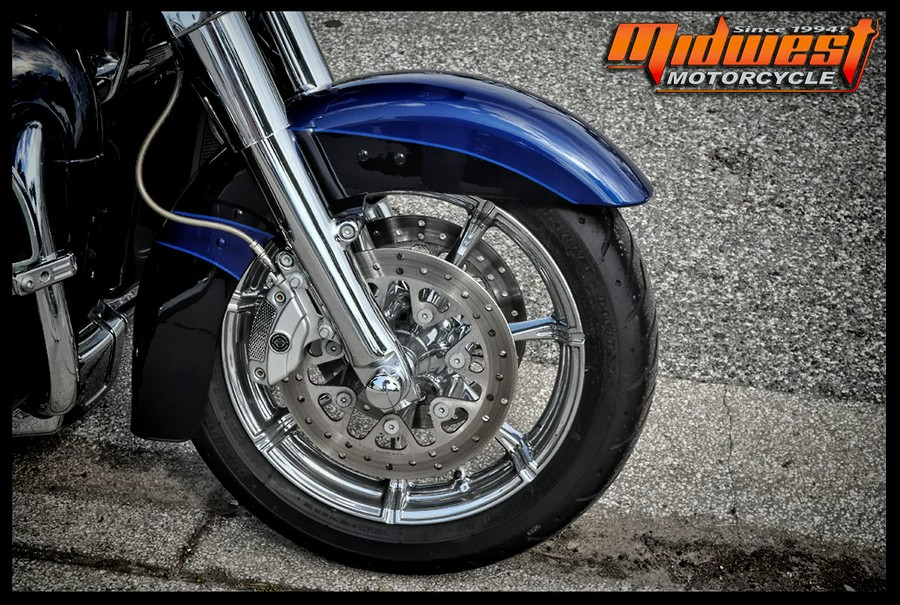 2015 Harley-Davidson® ROAD GLIDE ULTRA CVO