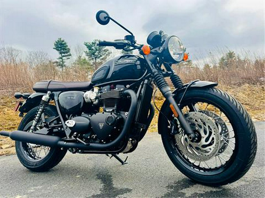 2025 Triumph Bonneville T120 Black