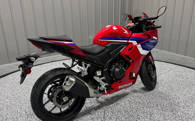 2025 Honda CBR500R ABS