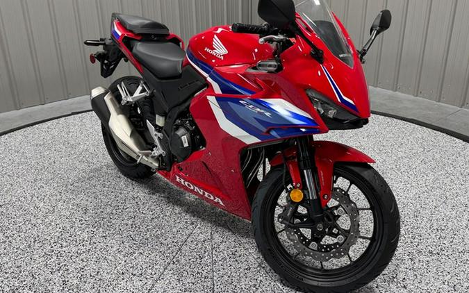2025 Honda CBR500R ABS