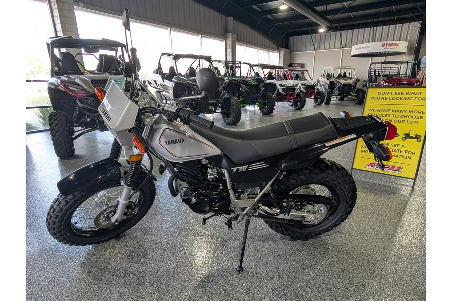 2026 Yamaha TW200