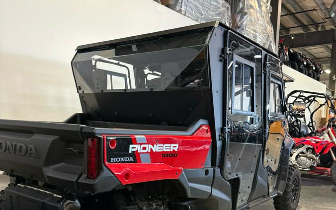 2023 Honda Pioneer 1000-6 Crew Deluxe
