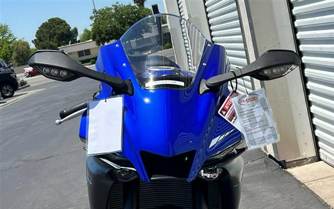 2023 Yamaha YZF-R1