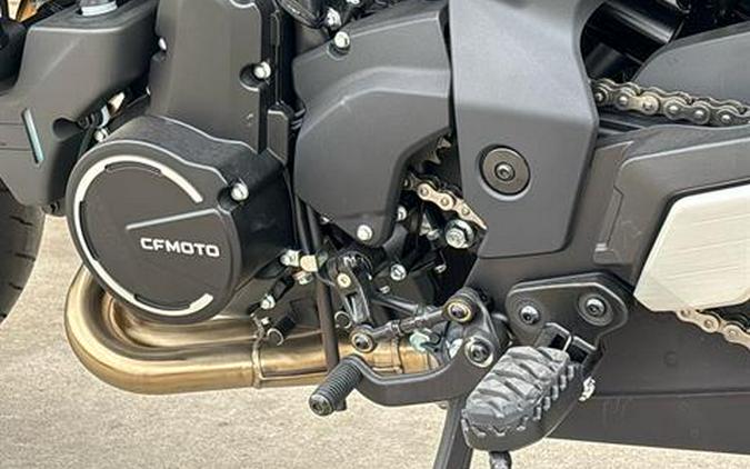 2024 CFMOTO 700CL-X Sport