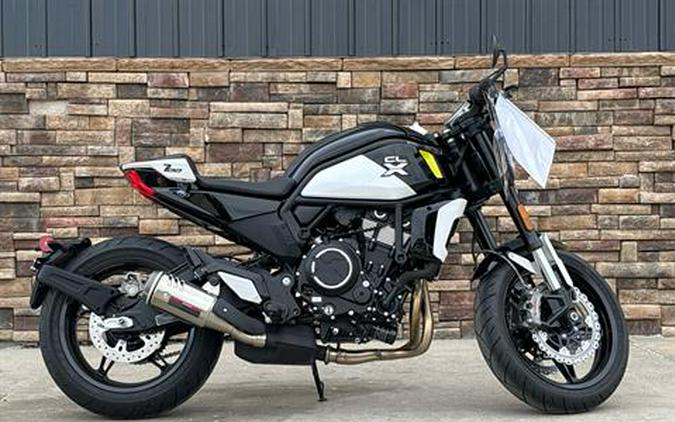 2024 CFMOTO 700CL-X Sport