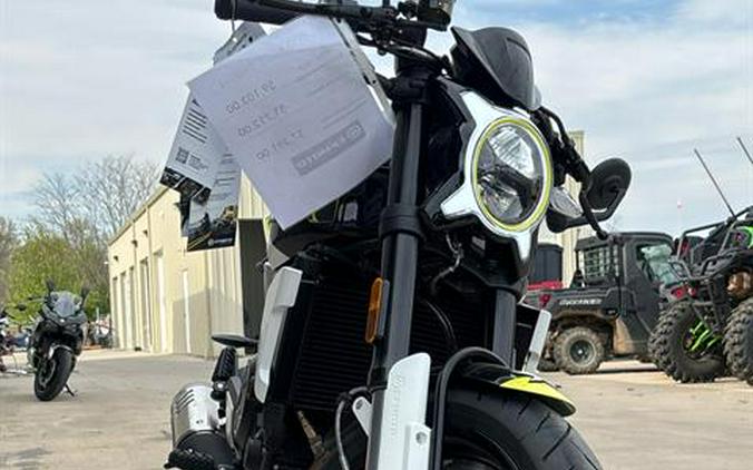 2024 CFMOTO 700CL-X Sport