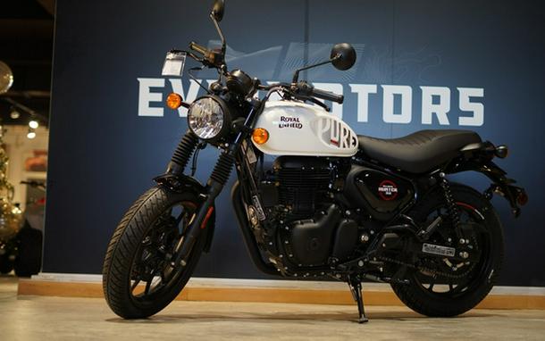 2023 Royal Enfield HUNTER 350 DAPPER ASH US AND CAL