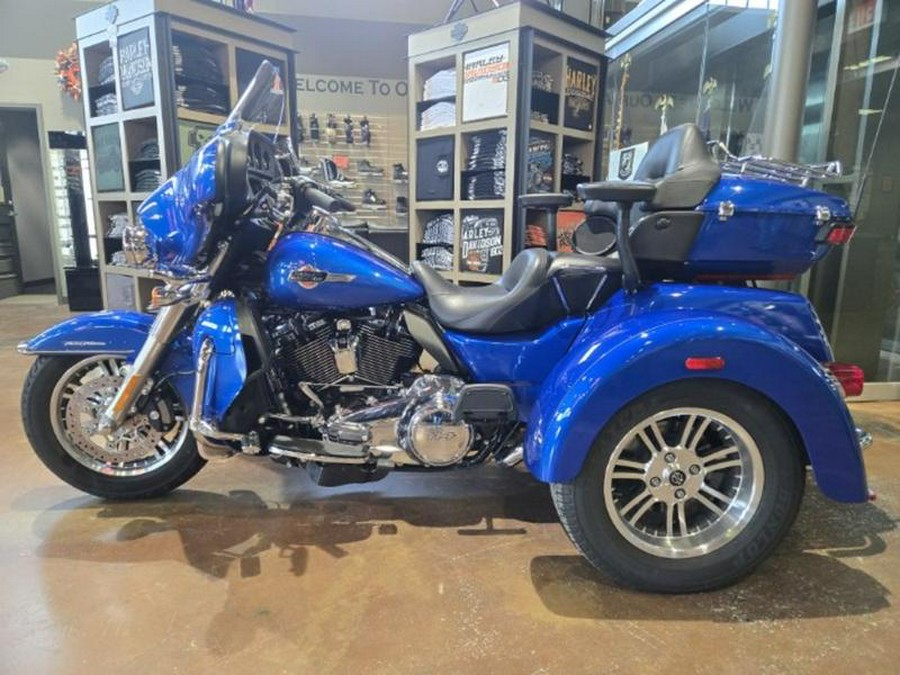 2024 Harley-Davidson® FLHTCUTG - Tri Glide® Ultra