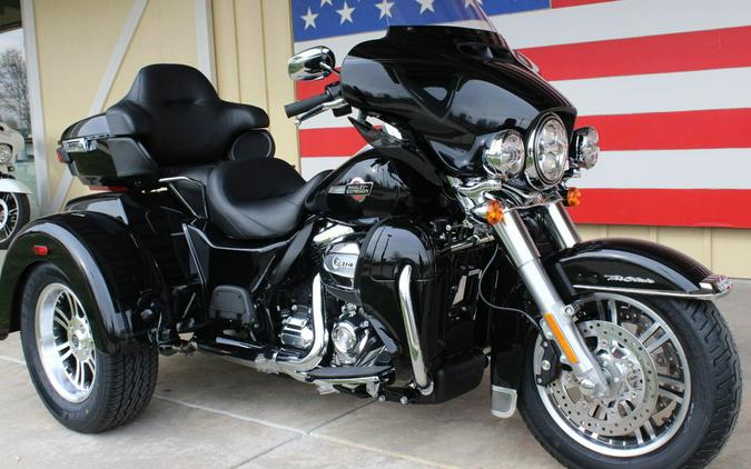 2024 Harley-Davidson® FLHTCUTG - Tri Glide® Ultra