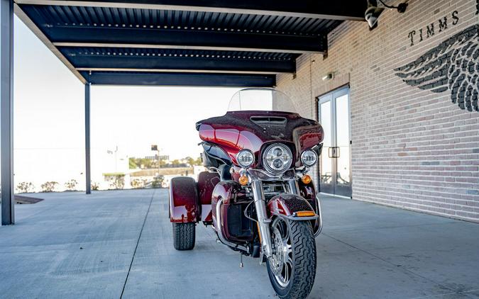 2016 Harley-Davidson® FLHTCUTG - Tri Glide® Ultra
