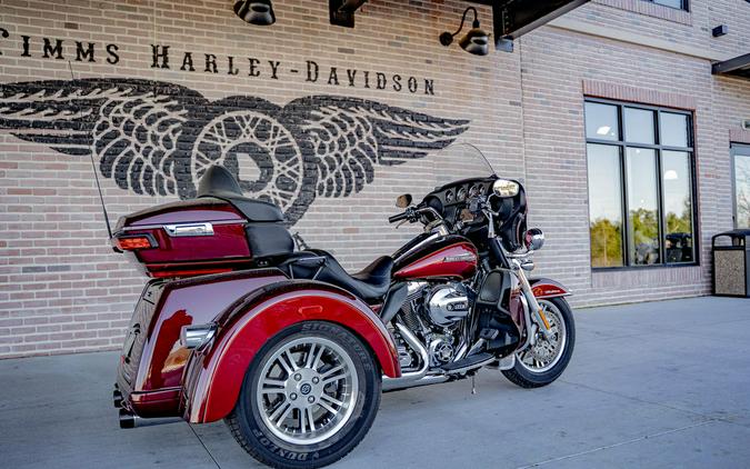 2016 Harley-Davidson® FLHTCUTG - Tri Glide® Ultra