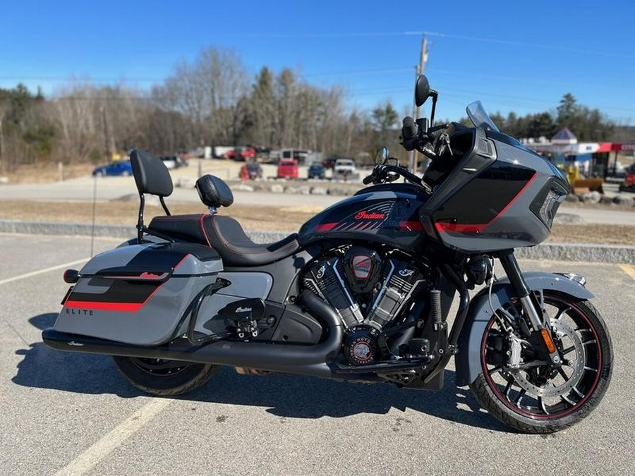 2022 Indian Motorcycle® Challenger® Elite Stealth Gray w/ Black Metallic & Indy Red Accents