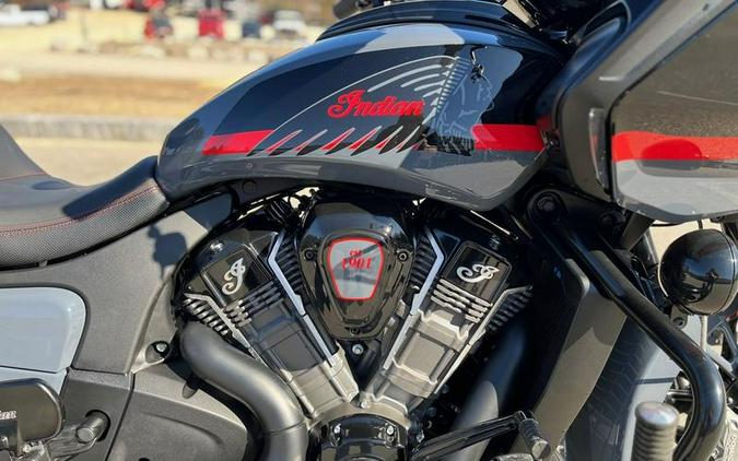 2022 Indian Motorcycle® Challenger® Elite Stealth Gray w/ Black Metallic & Indy Red Accents