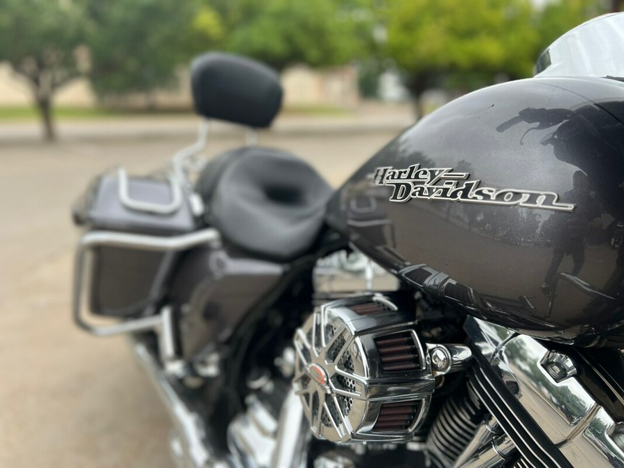 2014 Harley-Davidson® Street Glide® Special Charcoal Pearl