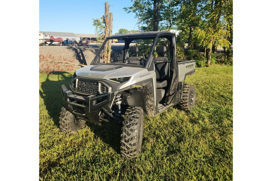 2024 Polaris Industries Ranger XD 1500 Premium 3