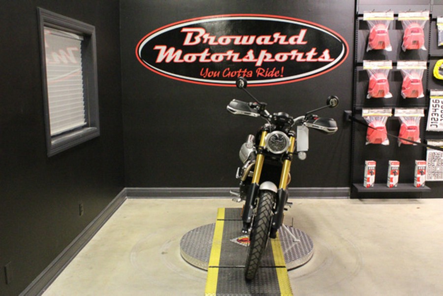 2026 Triumph Scrambler 1200 XE