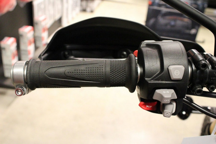 2026 Triumph Scrambler 1200 XE