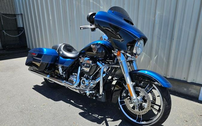 2018 Harley-Davidson® FLHX - Street Glide® 115th Anniversary