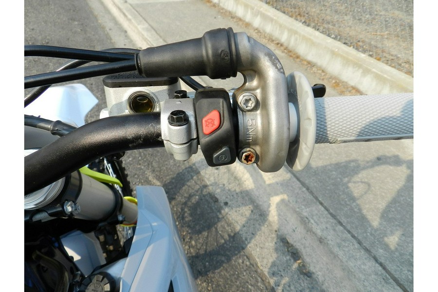 2024 FC350 - Husqvarna Motorcycles