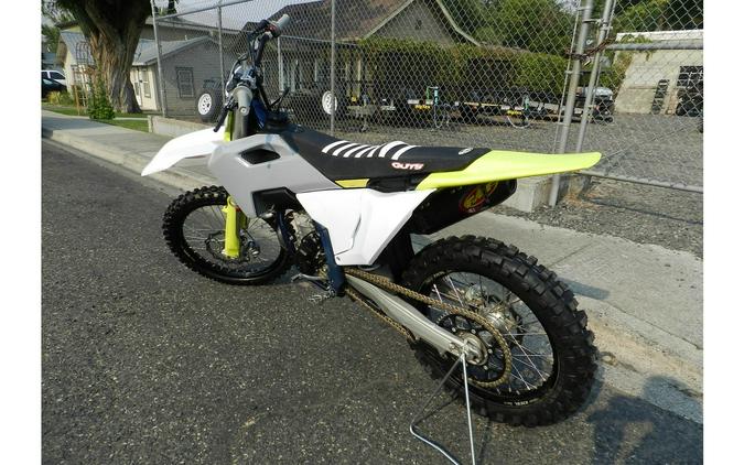 2024 FC350 - Husqvarna Motorcycles