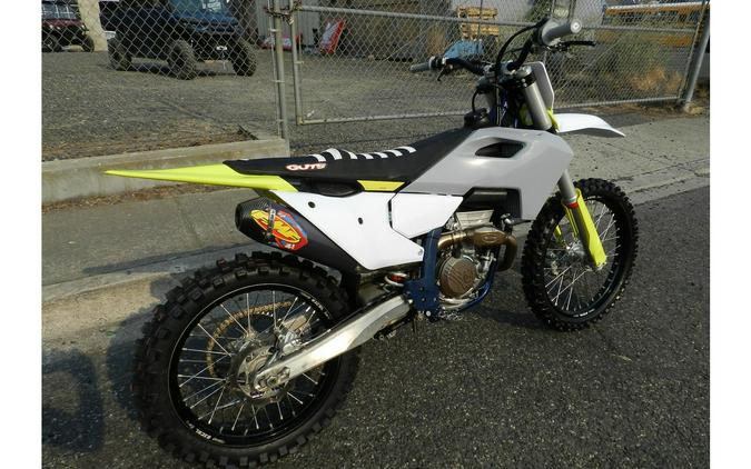 2024 FC350 - Husqvarna Motorcycles