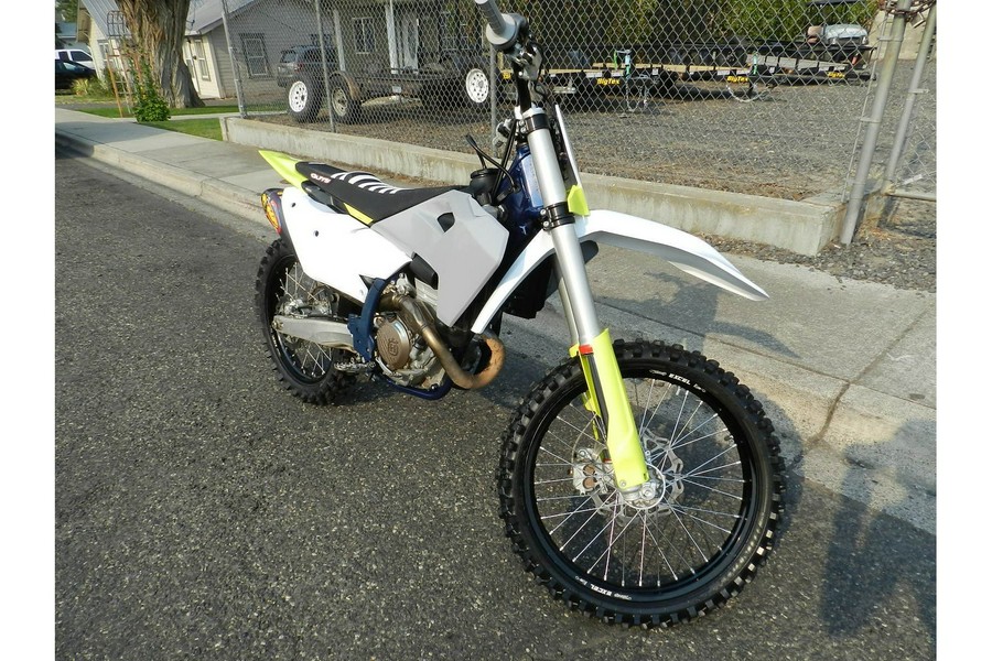 2024 FC350 - Husqvarna Motorcycles