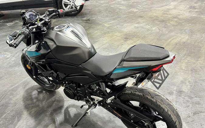 2023 KAWASAKI Z400 ABS