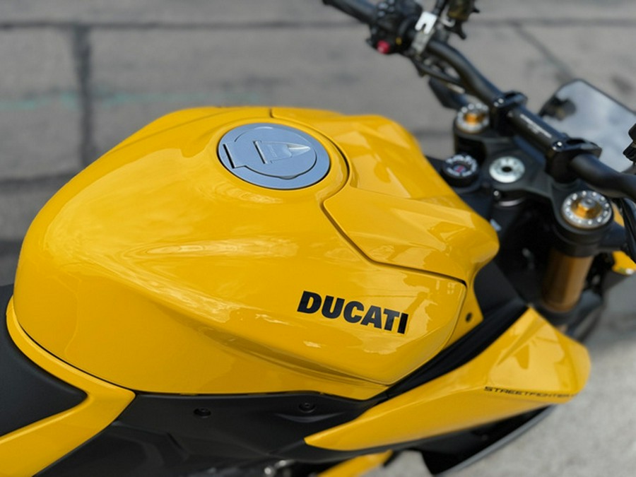 2026 Ducati Streetfighter V2 SF896