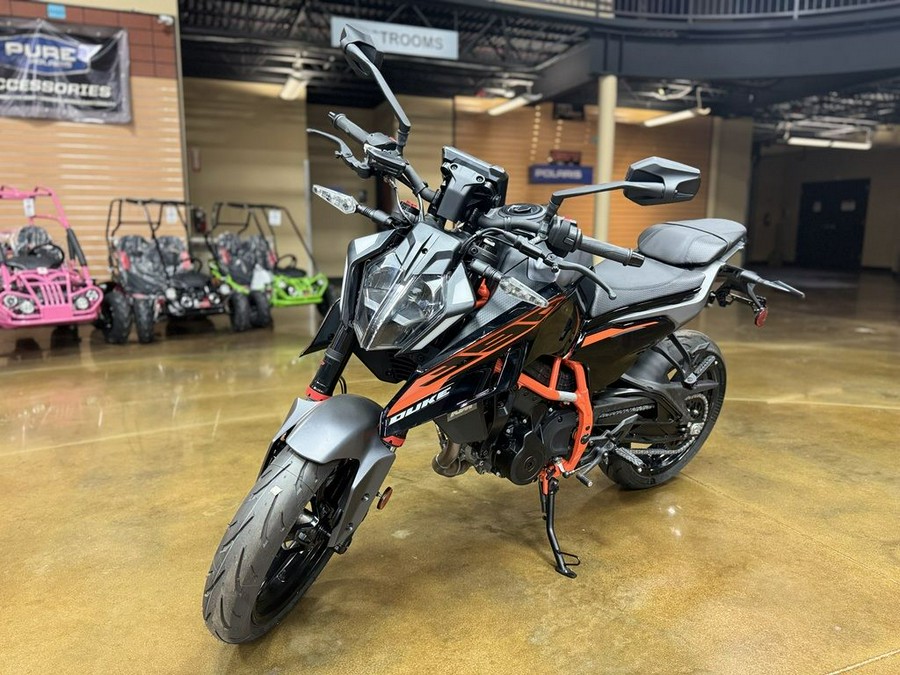 2026 KTM 390 Duke