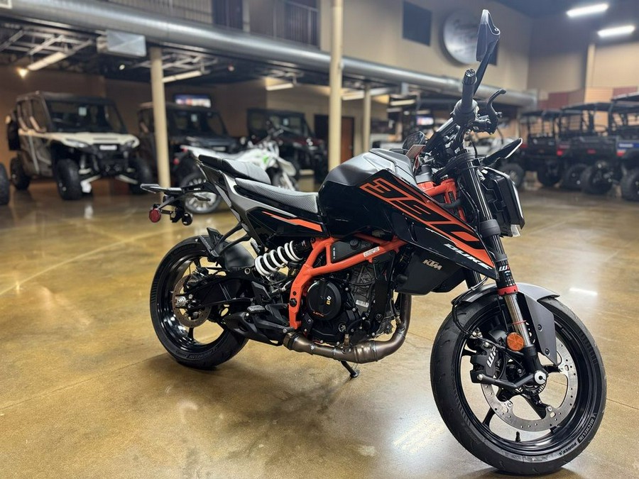 2026 KTM 390 Duke