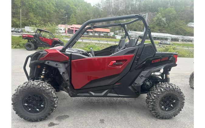 2024 Can-Am Maverick Sport DPS 1000R Red